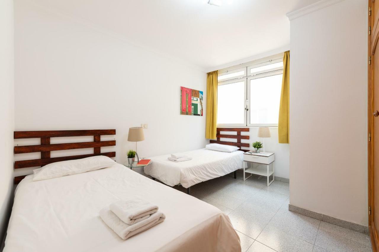 Next To The Beach 5 Beds - Wifi By Canariasgetaway لاس بالماس دي غران كاناريا المظهر الخارجي الصورة