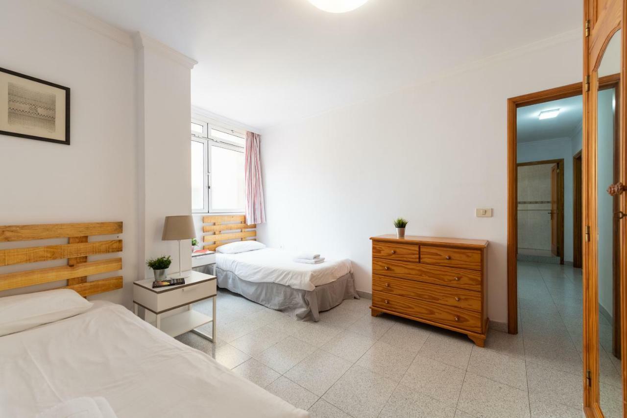 Next To The Beach 5 Beds - Wifi By Canariasgetaway لاس بالماس دي غران كاناريا المظهر الخارجي الصورة